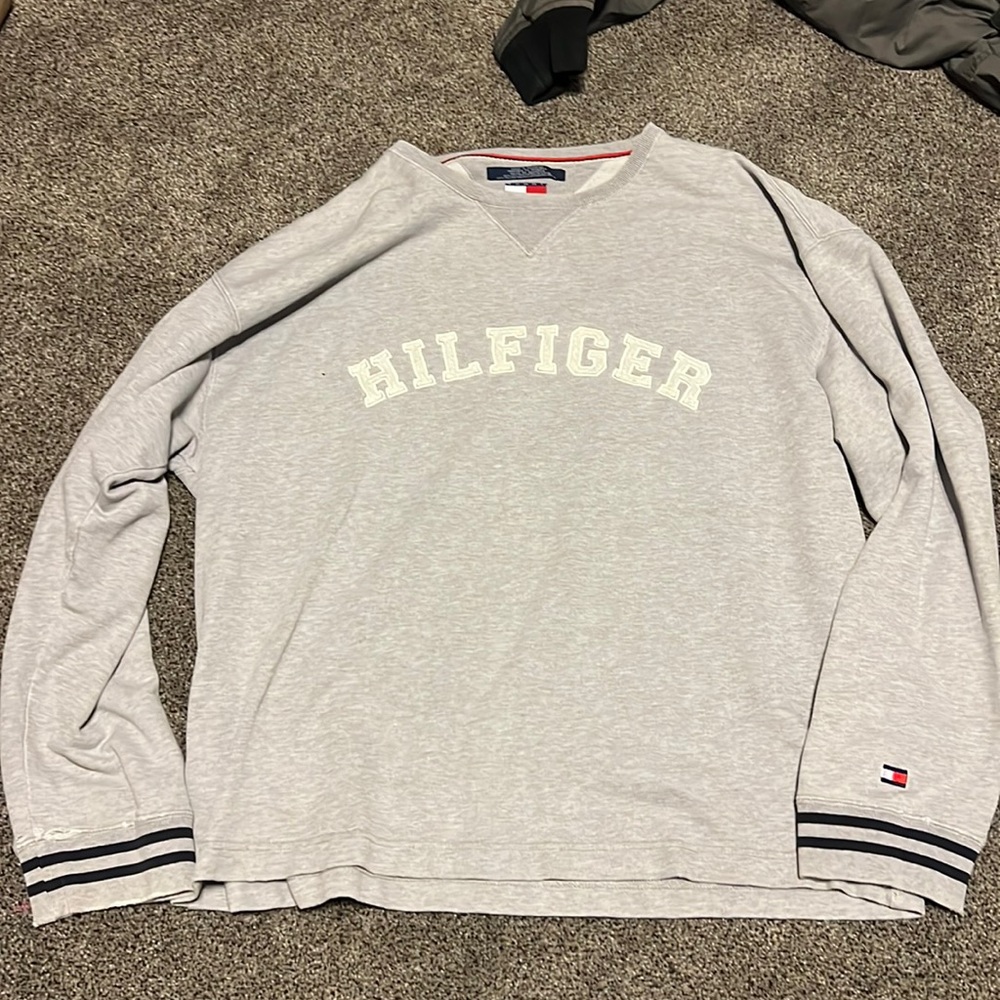 90s vintage Tommy Hilfiger crew neck